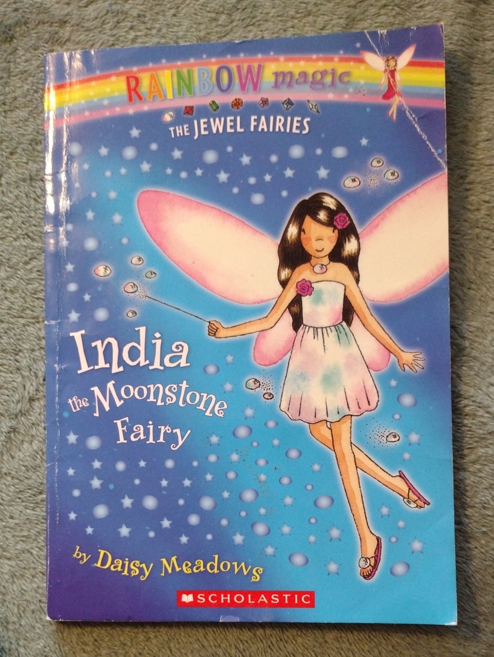 3/$15 - "India, The Moonstone Fairy" Book 1- Scholastic 2005 Paperback